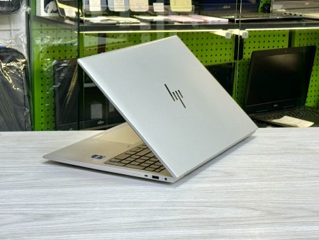 HP Elitebook 860 G10 3